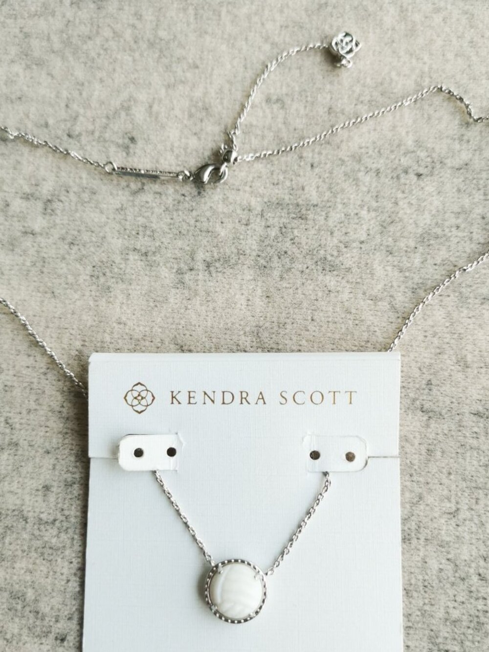 Kendra Scott Volleyball Necklace - Silver & White Mother--Pearl - Picture 3 of 4